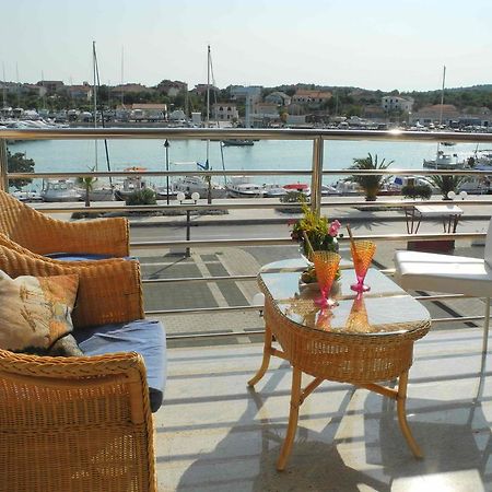 Apartments Antonela يزيرا المظهر الخارجي الصورة
