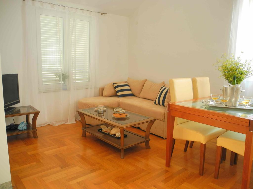 Apartments Antonela يزيرا المظهر الخارجي الصورة